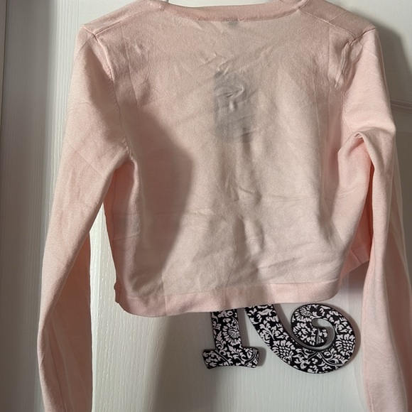 Light Pink Cropped Cardigan - Picture 3 of 3